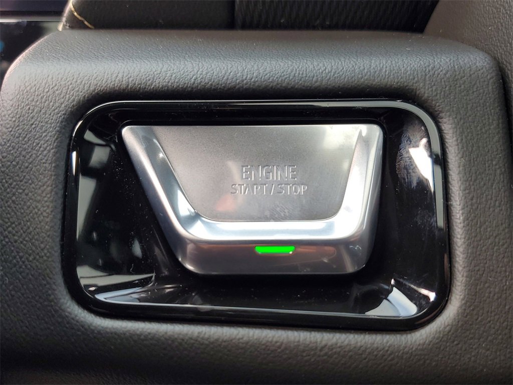 New 2026 GMC Yukon Elevation w/ Elevation Premium Package image 17