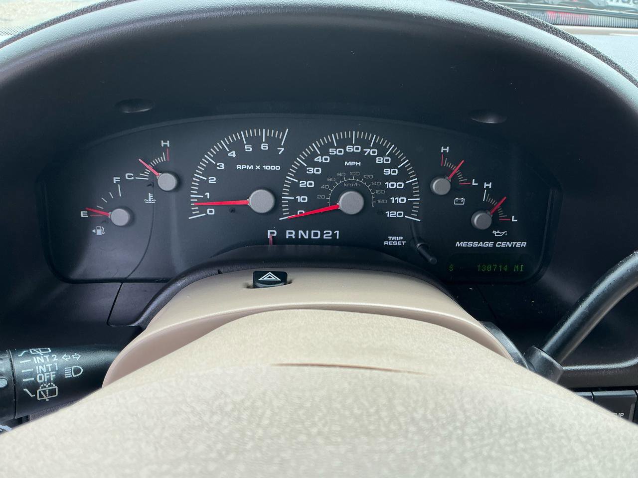 Used 2003 Ford Expedition Eddie Bauer image 16