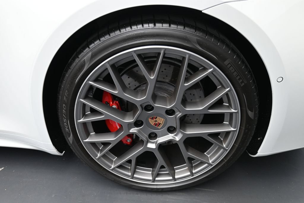 Certified 2026 Porsche 911 Carrera 4S AWD/4WD image 34