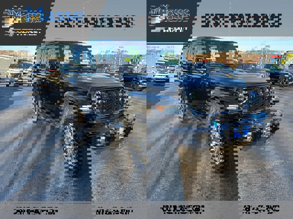 Used 2024 Jeep Wrangler High Altitude image 3