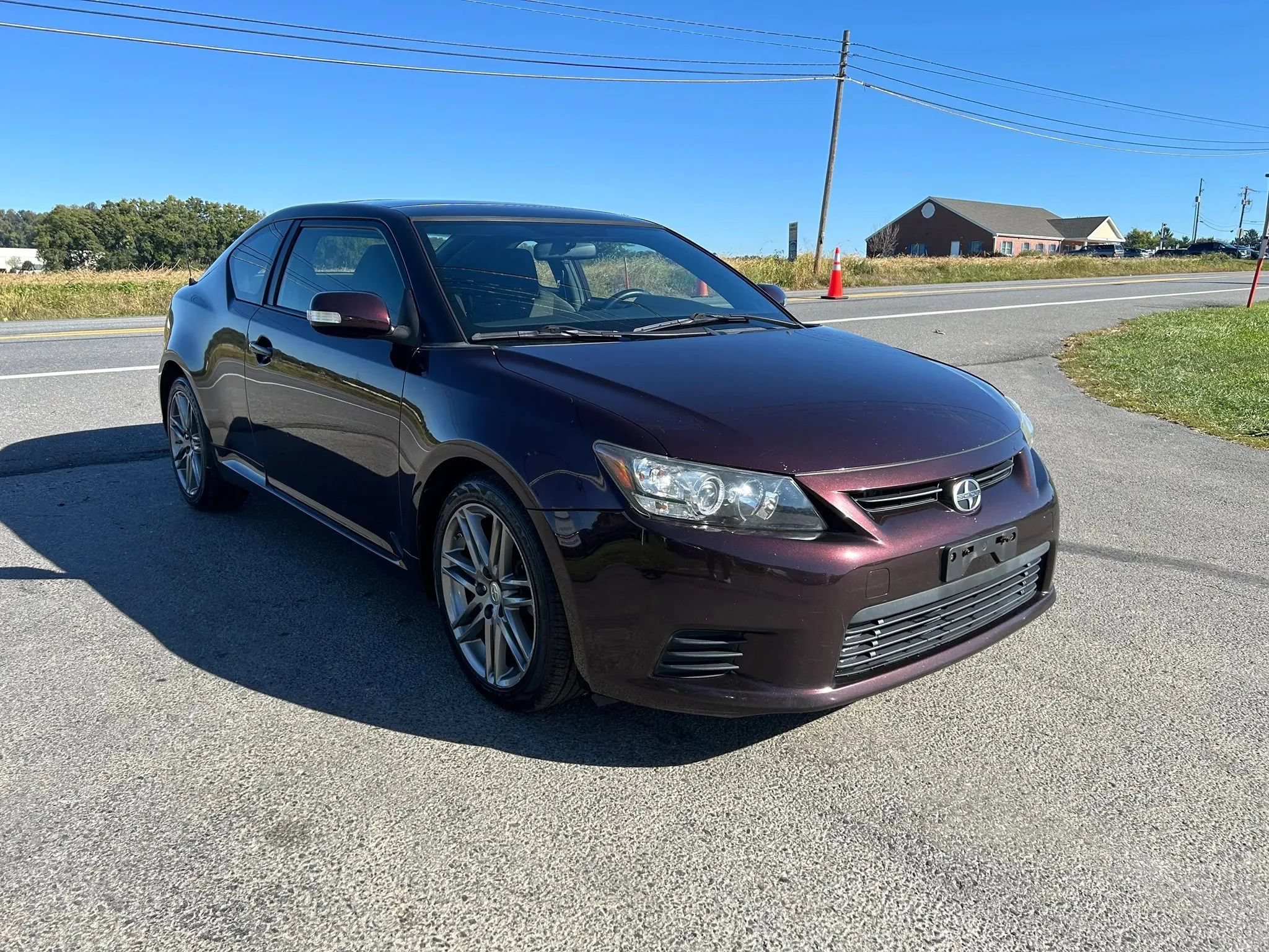 Used 2013 Scion tC FWD image 3