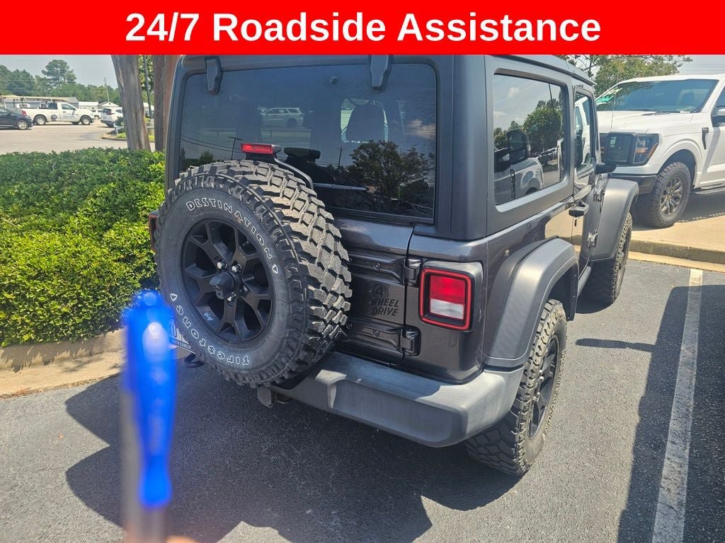 Used 2022 Jeep Wrangler Sport AWD/4WD image 5