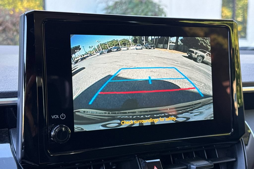 Certified 2025 Toyota Corolla LE w/ Carpet Mat Package (TMS) FWD image 17