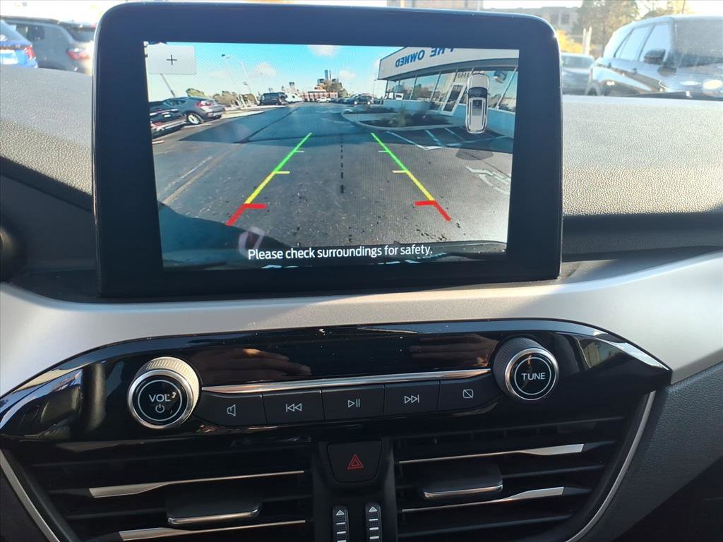 Used 2022 Ford Escape SEL image 17