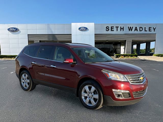 Used 2017 Chevrolet Traverse LT w/ Style and Technology Package