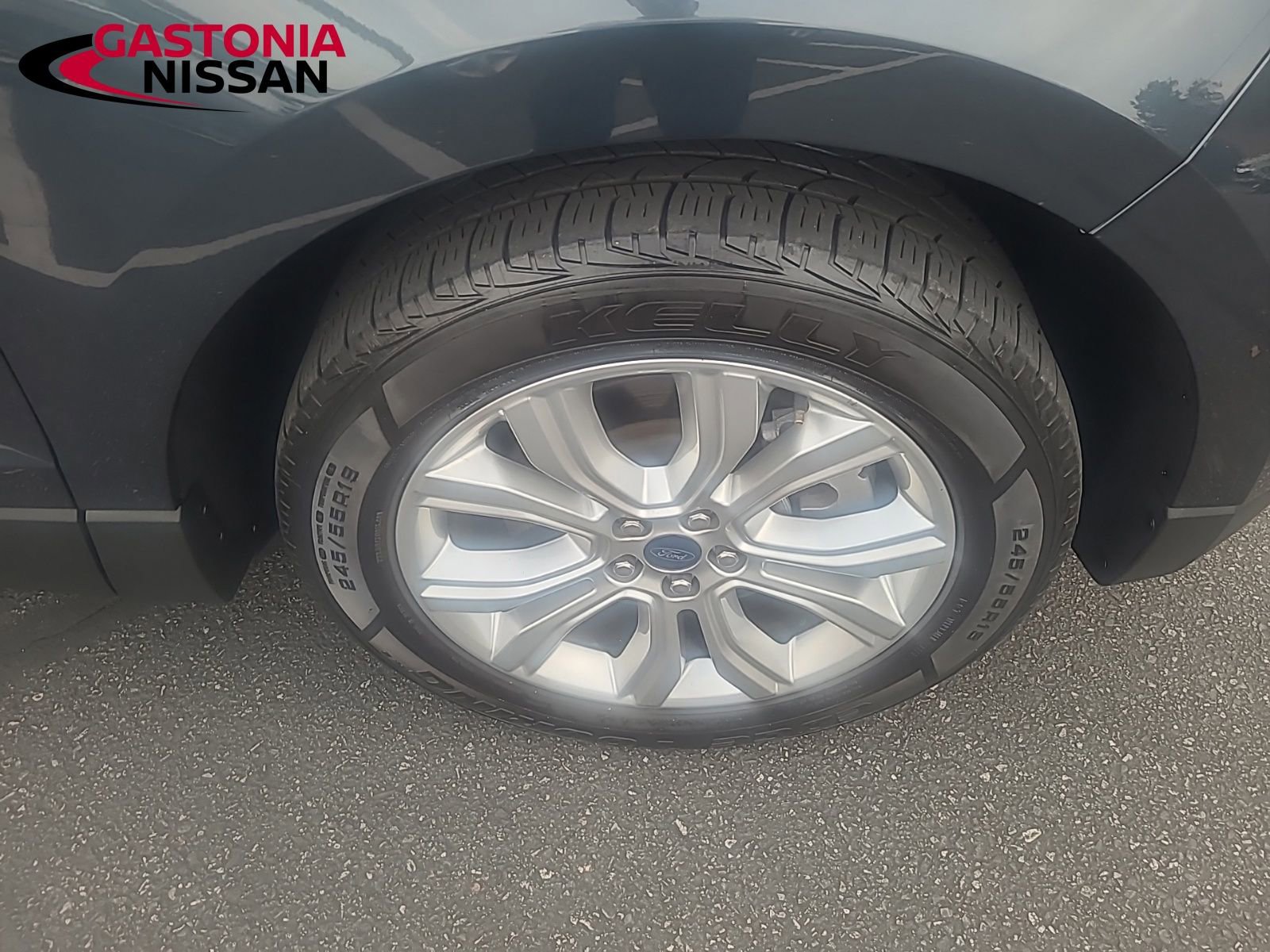 Used 2022 Ford Edge Titanium image 10