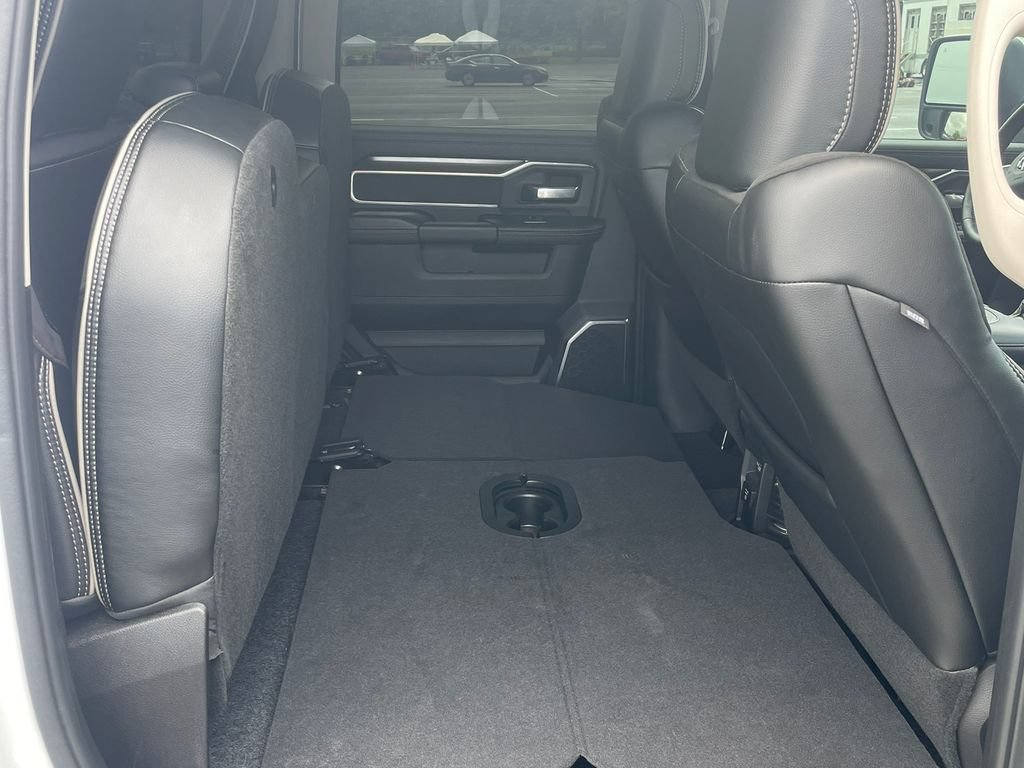 Used 2024 RAM 2500 Laramie w/ Safety Group AWD/4WD image 17