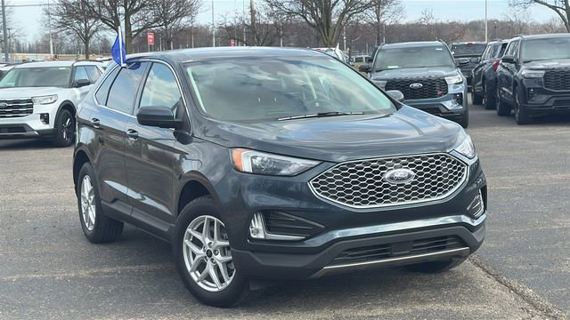 Certified 2023 Ford Edge SEL w/ Convenience Package image 1