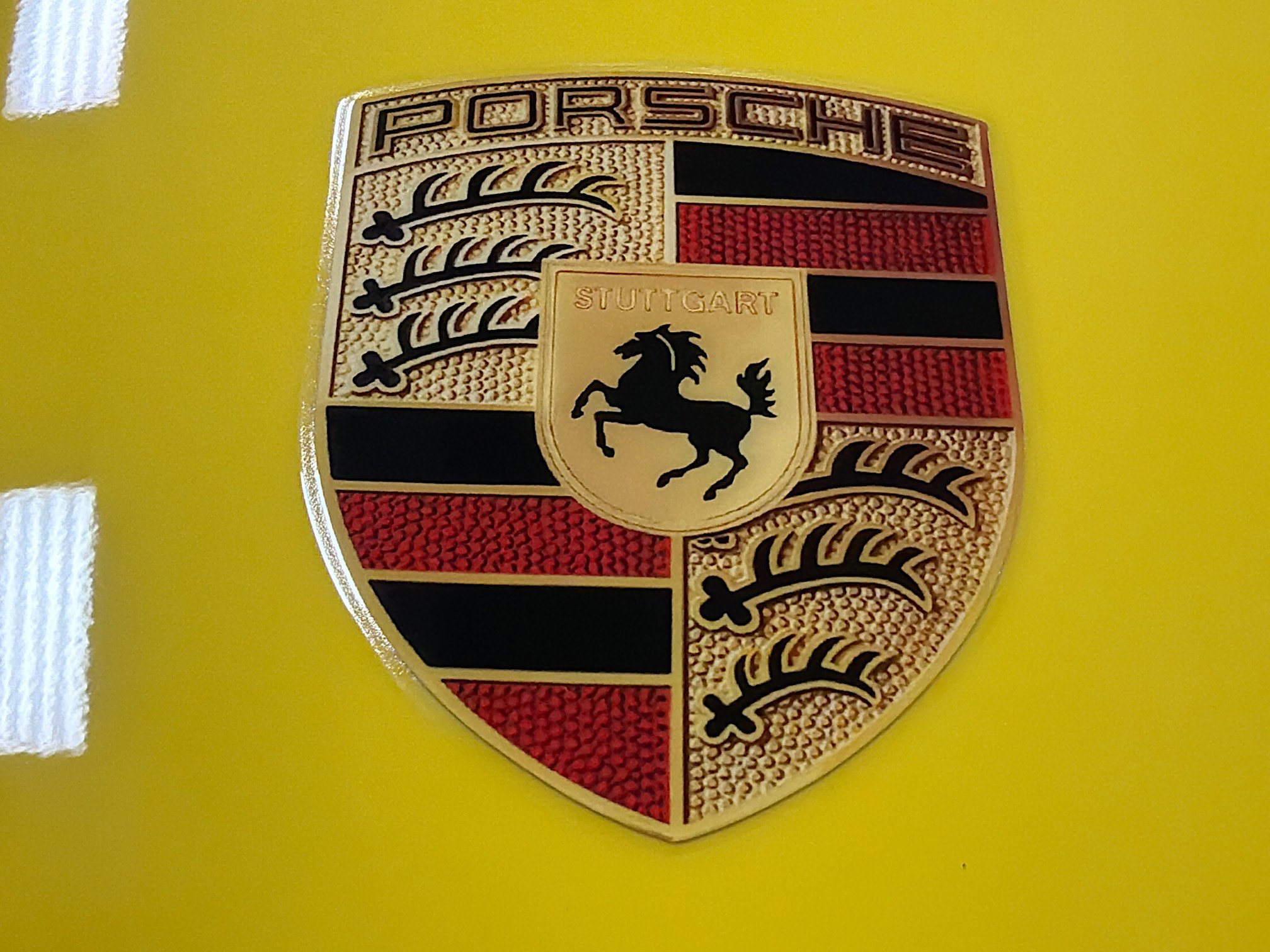 Certified 2025 Porsche 718 Cayman GT4 RS RWD image 12