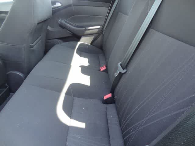 Used 2016 Ford Focus SE FWD image 15