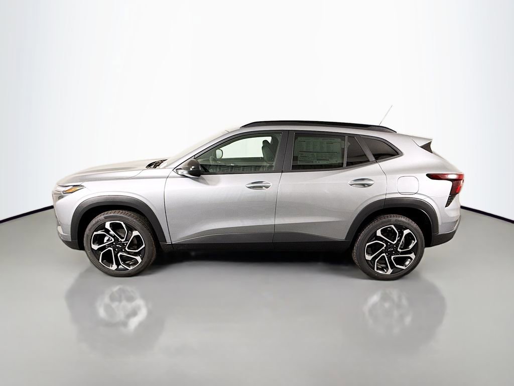 New 2026 Chevrolet Trax RS w/ Sunroof Package image 4