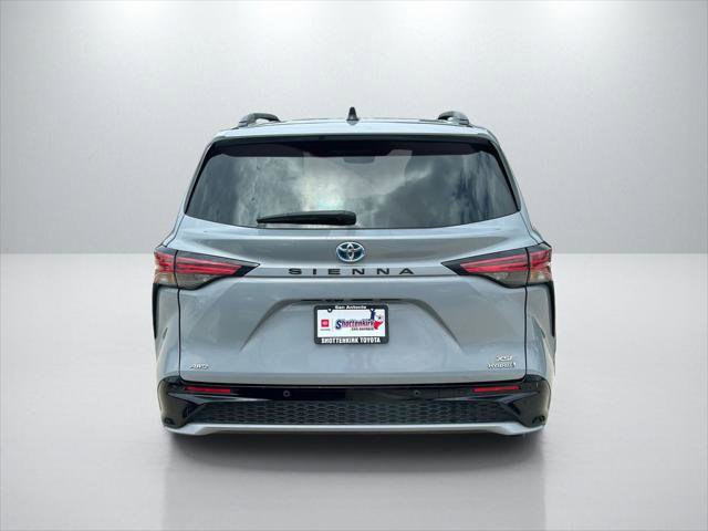 Certified 2023 Toyota Sienna XSE w/ XSE Plus Package AWD/4WD image 6