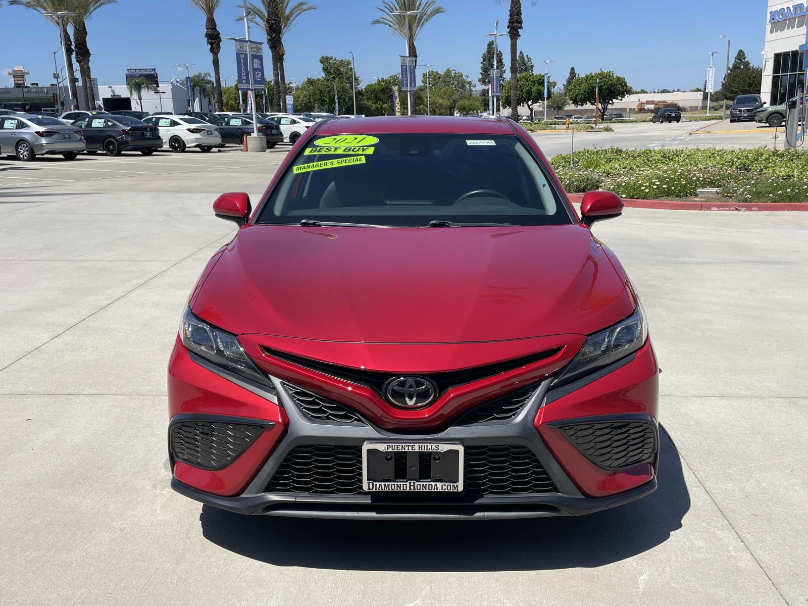 Used 2021 Toyota Camry SE FWD image 23