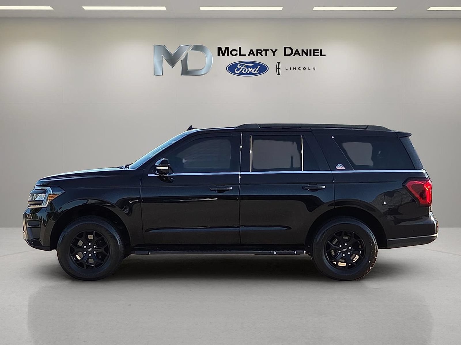 Certified 2022 Ford Expedition Timberline AWD/4WD image 3