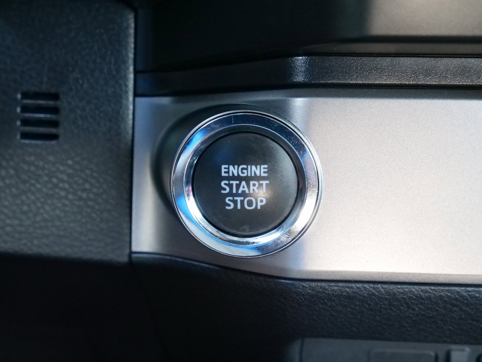 Used 2023 Toyota Tacoma SR5 image 22