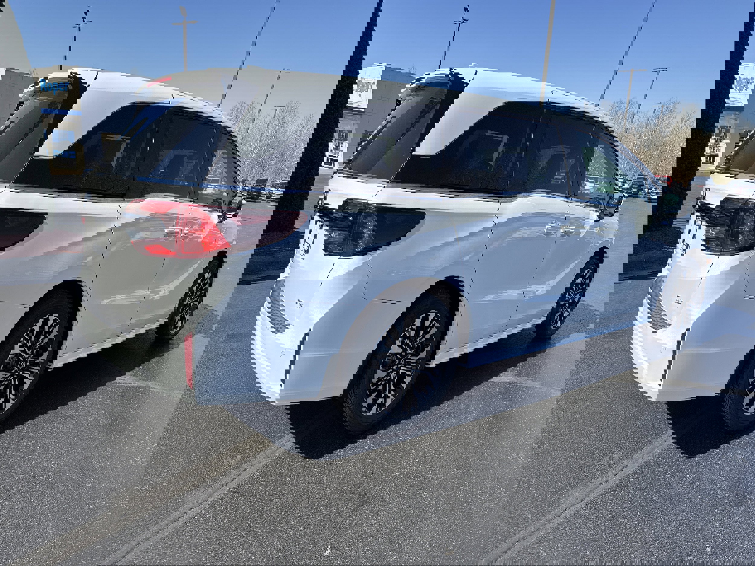 New 2026 Honda Odyssey Elite image 4