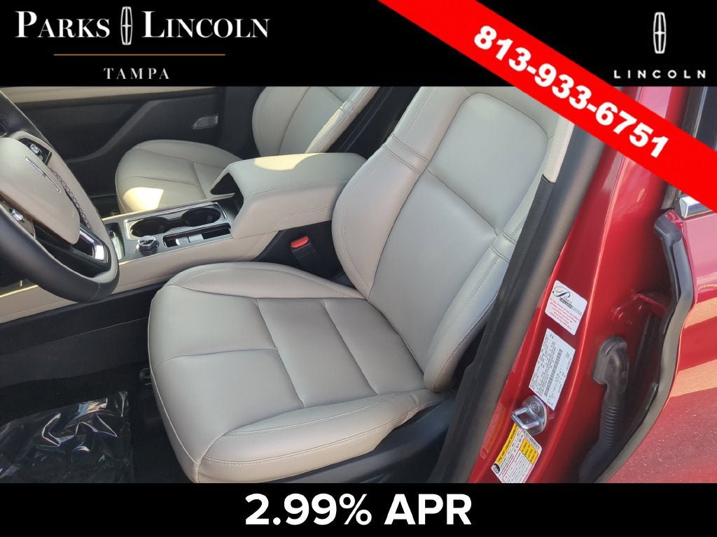 Certified 2025 Lincoln Corsair FWD image 19
