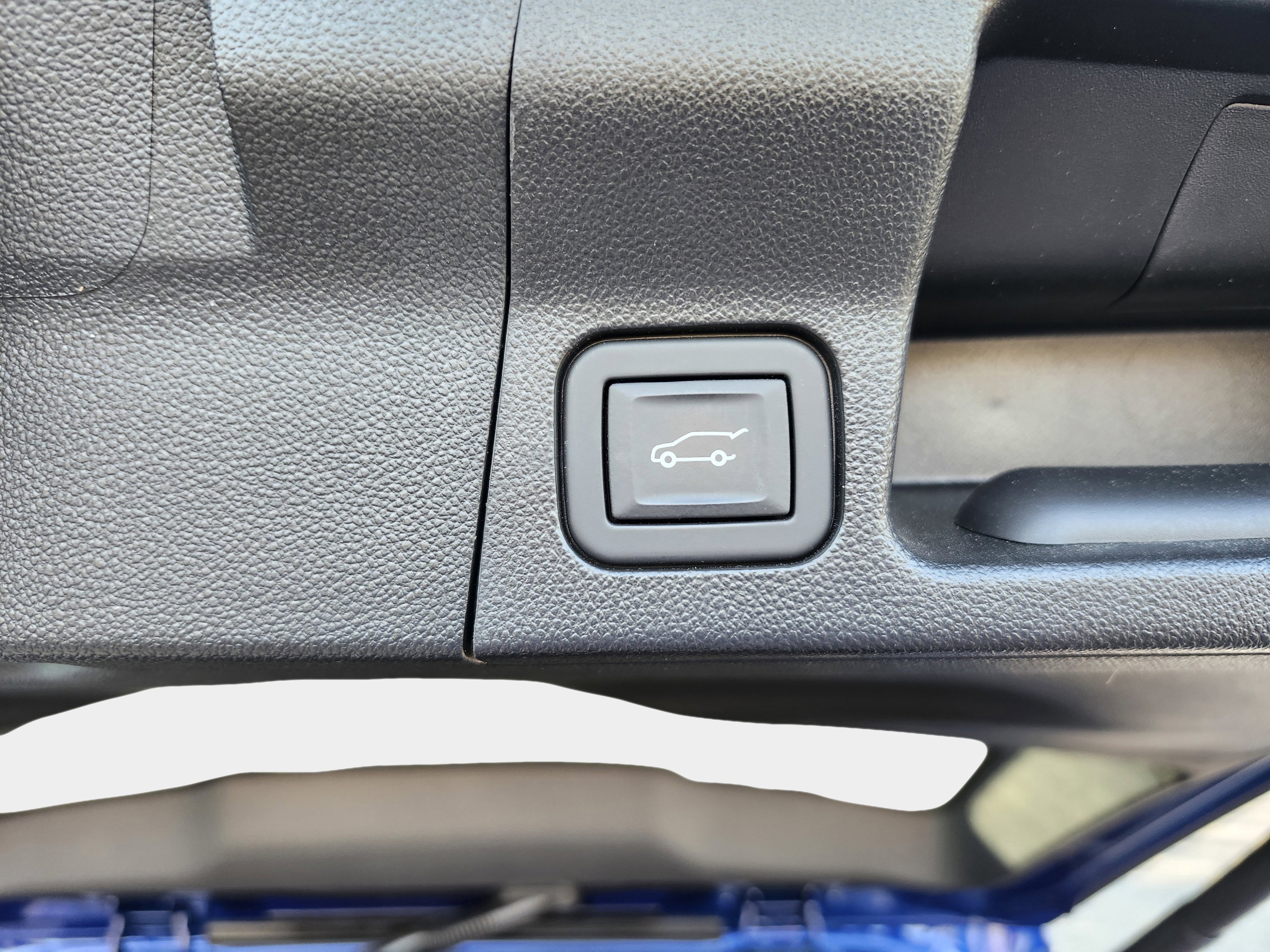 Used 2023 GMC Acadia Denali w/ Denali Ultimate Package image 35