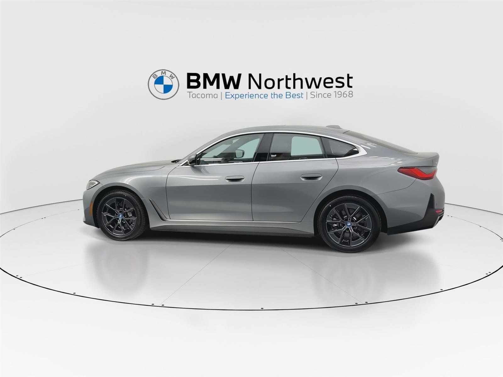 Certified 2023 BMW i4 eDrive35 w/ Premium Package RWD image 11
