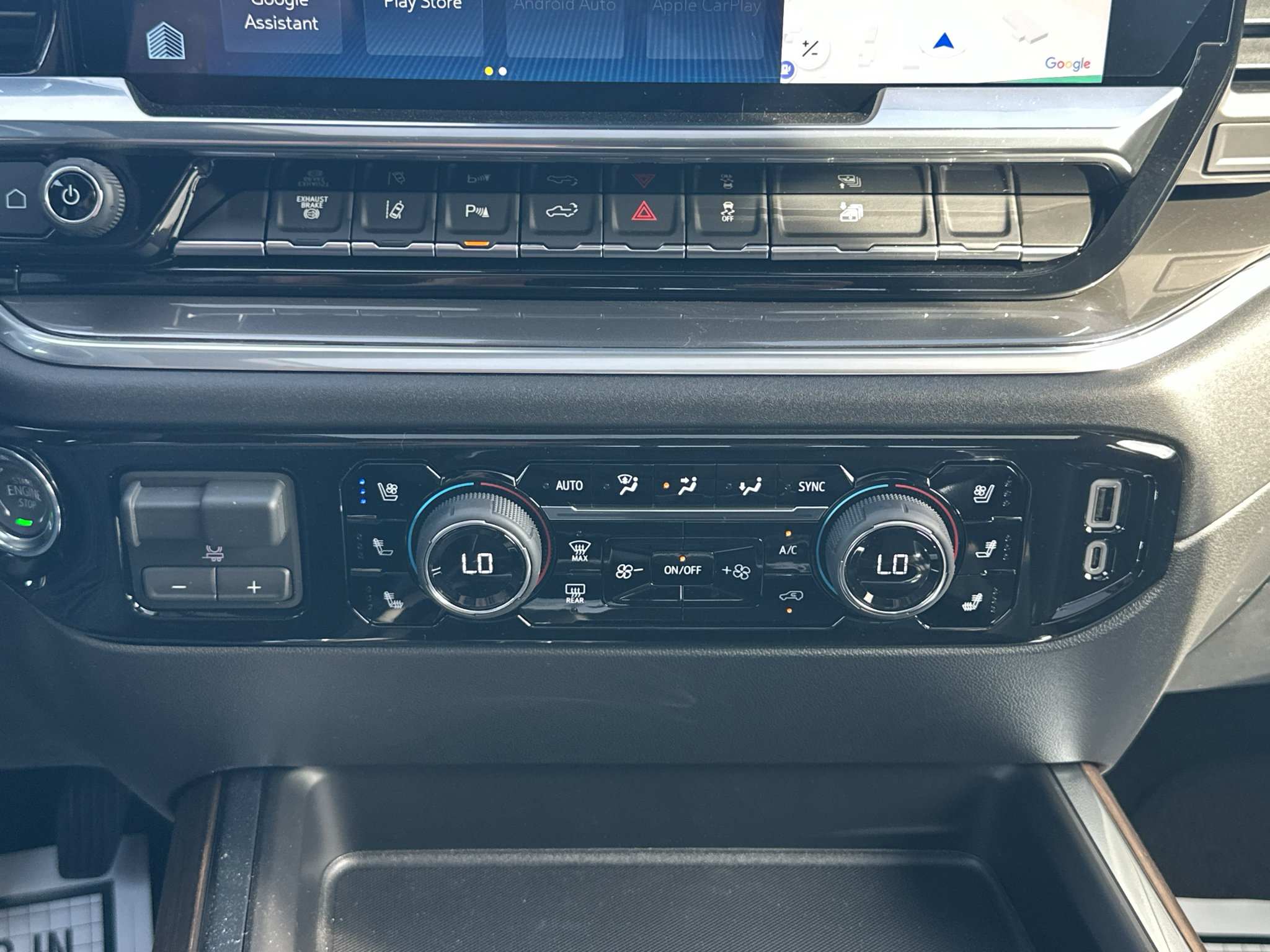 New 2026 Chevrolet Silverado 3500 High Country w/ Technology Package AWD/4WD image 15