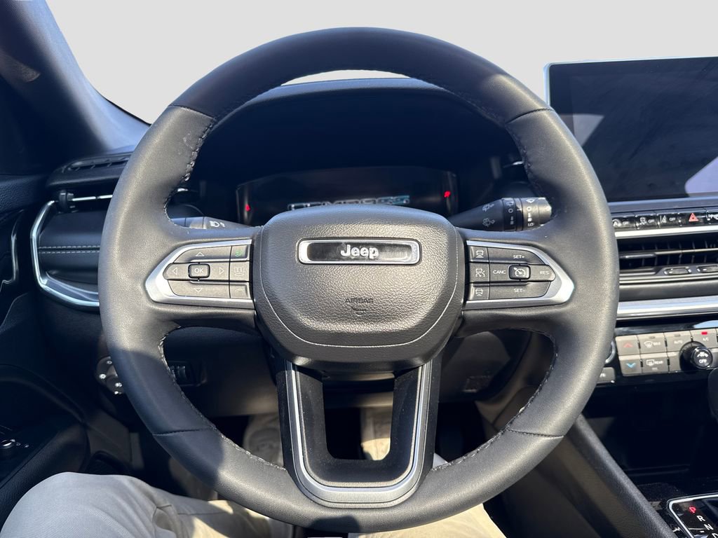 Used 2023 Jeep Compass High Altitude AWD/4WD image 18