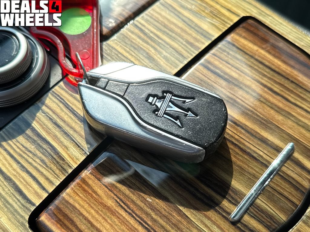 Used 2017 Maserati Ghibli S RWD image 29