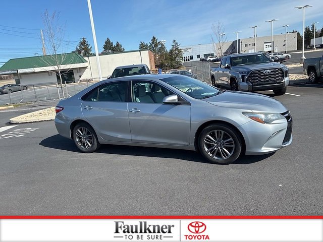 Certified 2016 Toyota Camry SE image 4