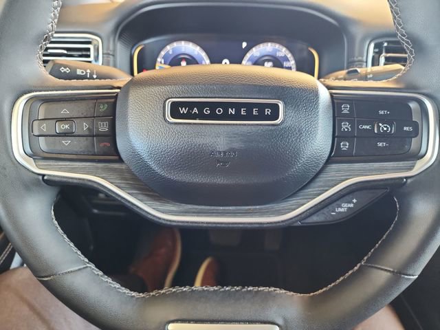 Used 2024 Jeep Wagoneer Series II w/ Flexible Seating Group image 14