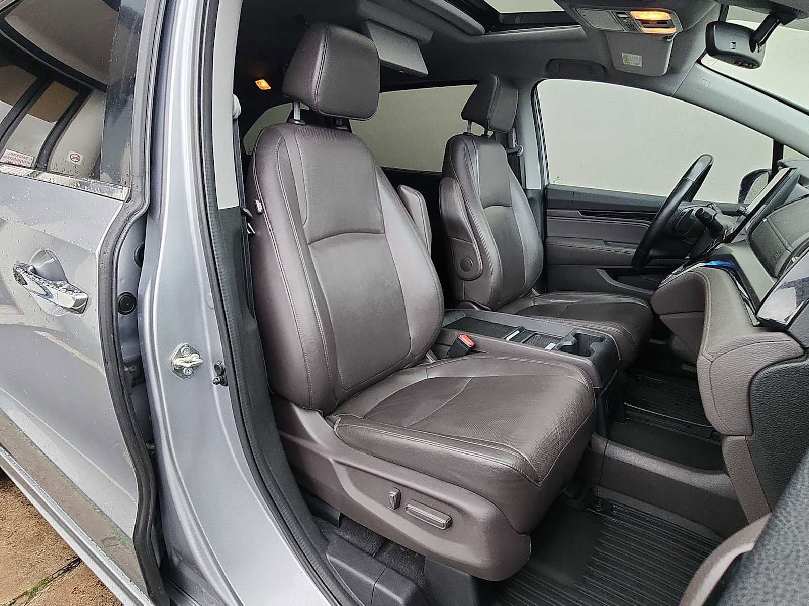 Used 2018 Honda Odyssey Elite image 27