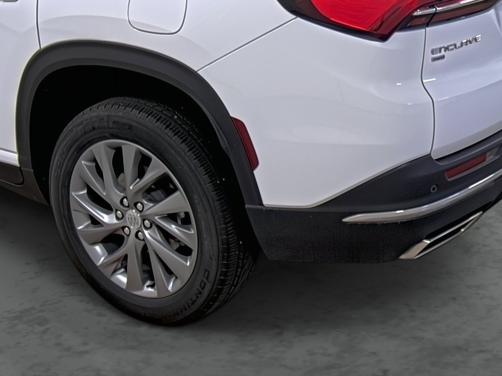 Used 2025 Buick Enclave Preferred AWD/4WD image 9