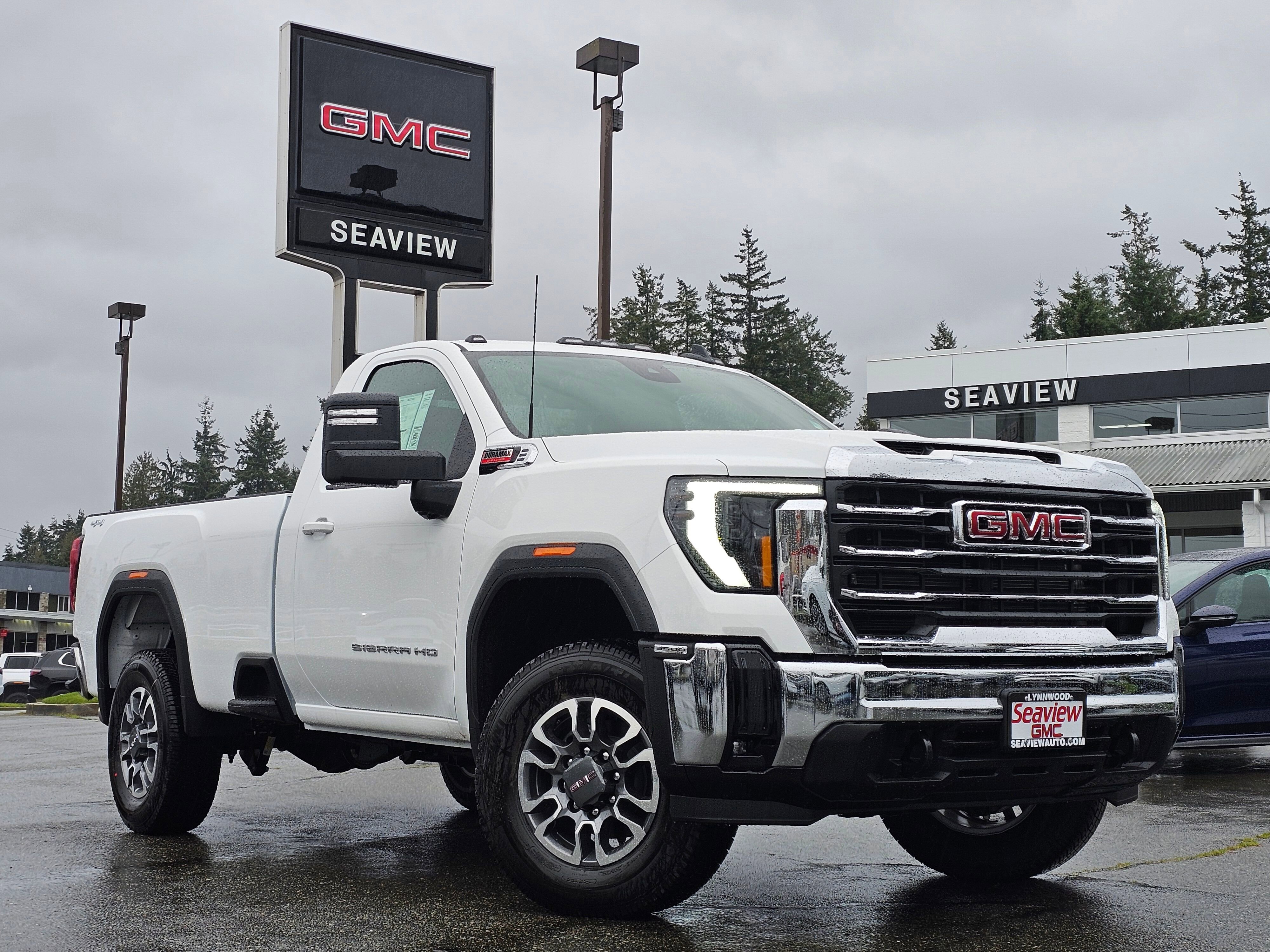 New 2026 GMC Sierra 3500 SLE w/ SLE Convenience Package