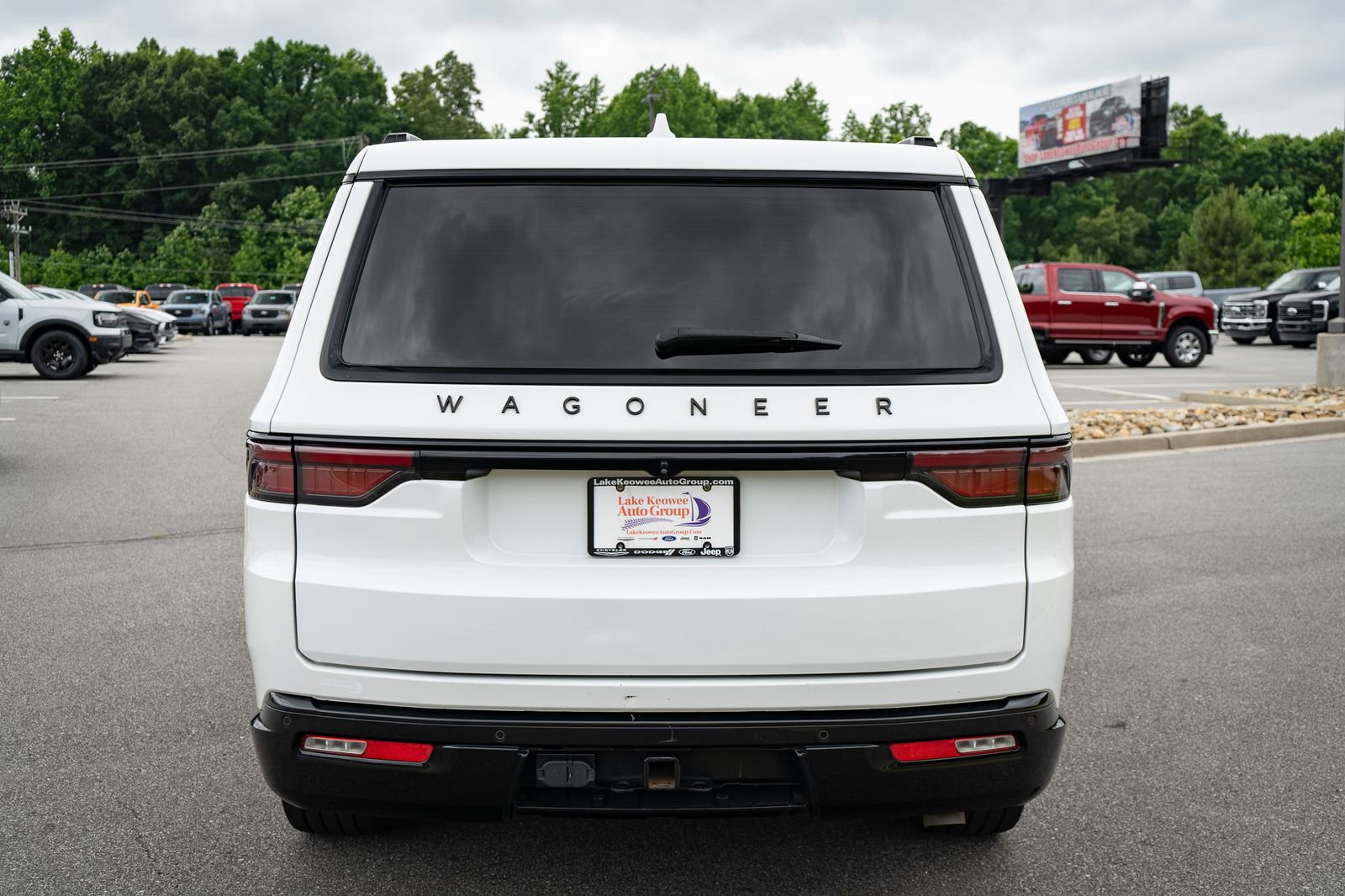 Used 2022 Jeep Wagoneer Series I AWD/4WD image 8