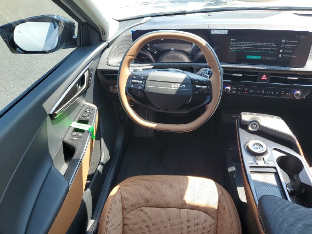 New 2026 Kia EV6 Wind RWD image 7