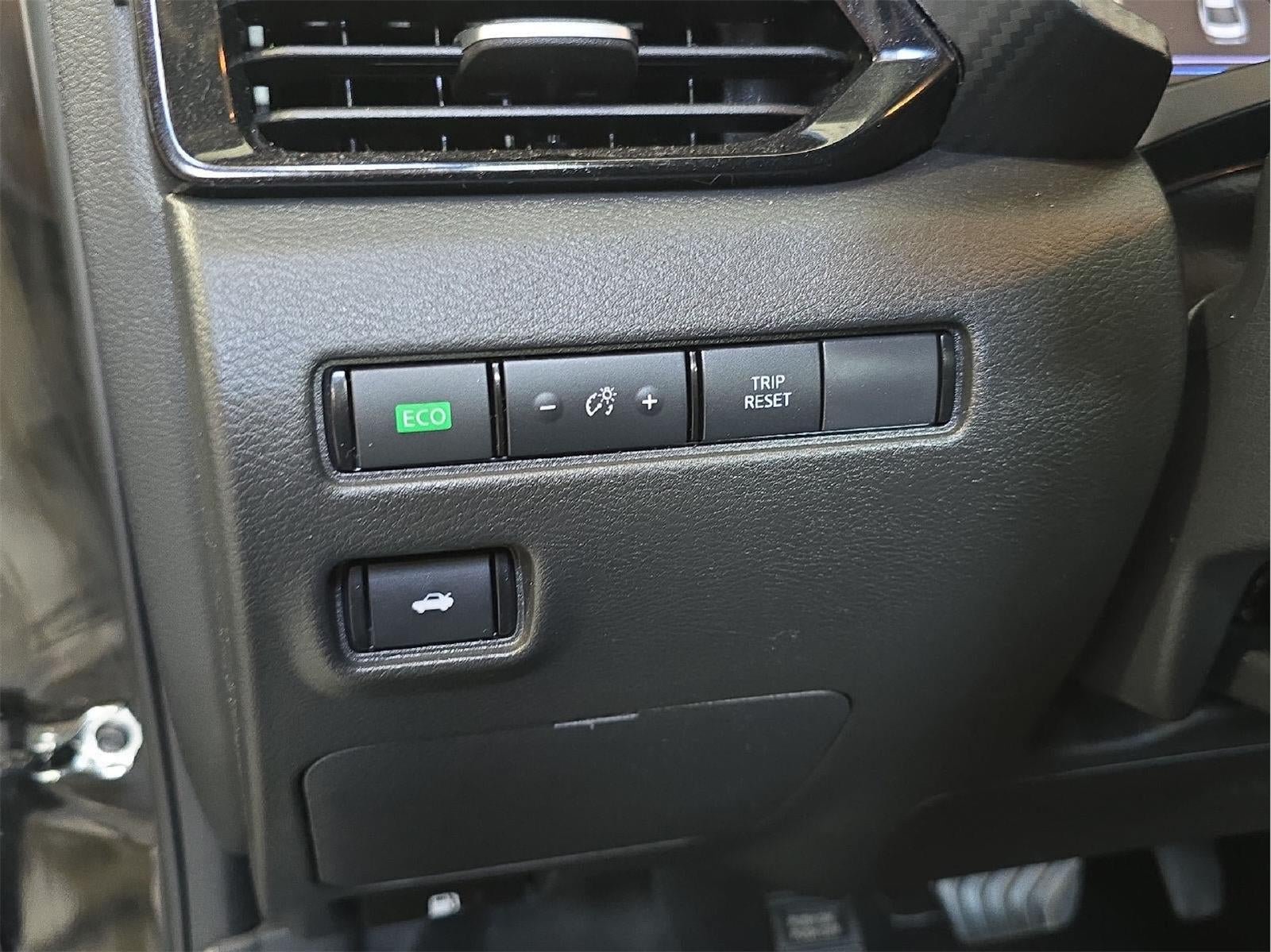 Used 2024 Nissan Sentra SV w/ All-Weather Package FWD image 16