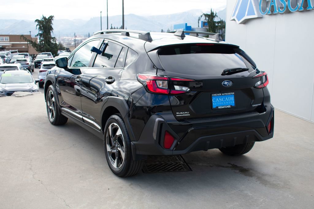 Certified 2025 Subaru Crosstrek 2.5i Limited w/ Crosstrek Mirror Package image 6