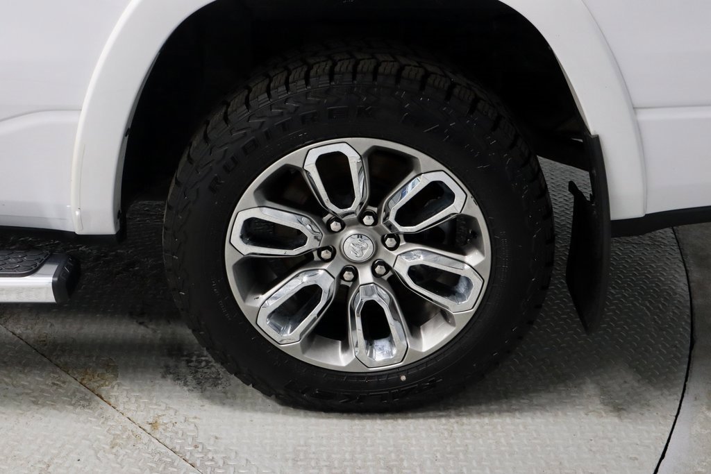 Used 2021 RAM 1500 Laramie w/ Sport Appearance Package image 18