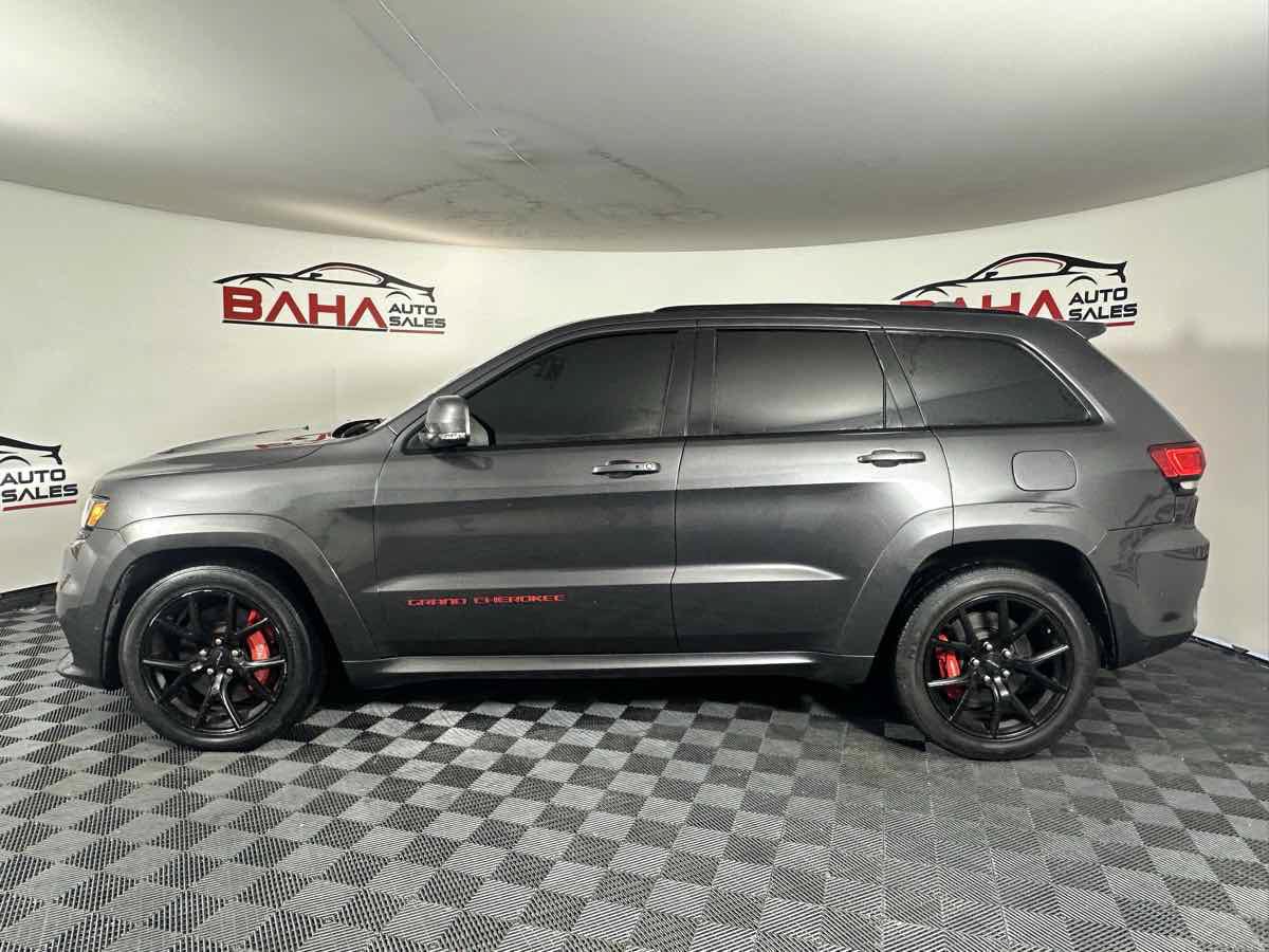 Used 2018 Jeep Grand Cherokee SRT AWD/4WD image 4