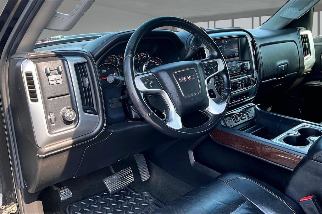 Used 2015 GMC Sierra 2500 SLT w/ Suspension Package, Off-Road RWD image 14