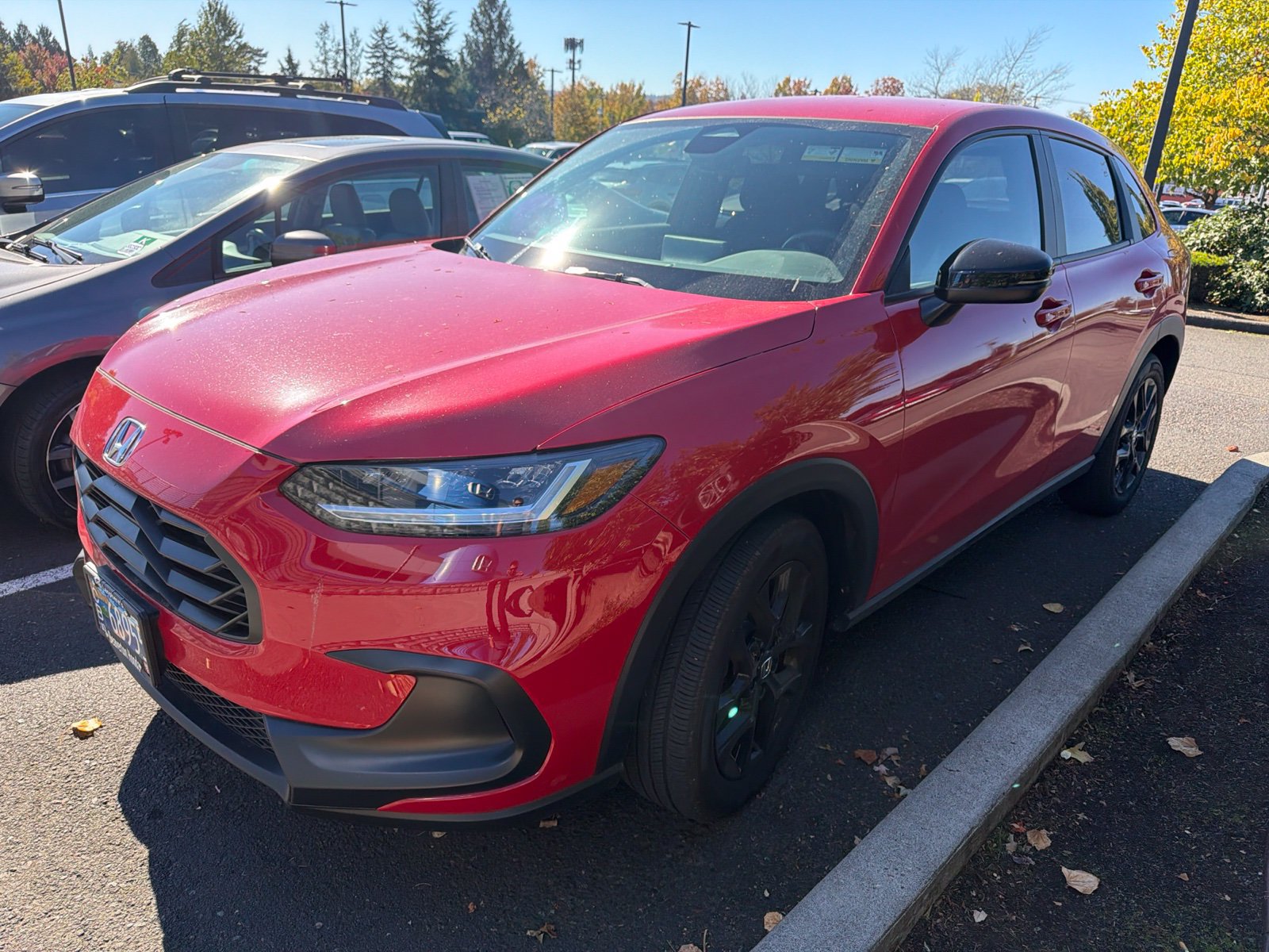 Used 2025 Honda HR-V Sport image 1
