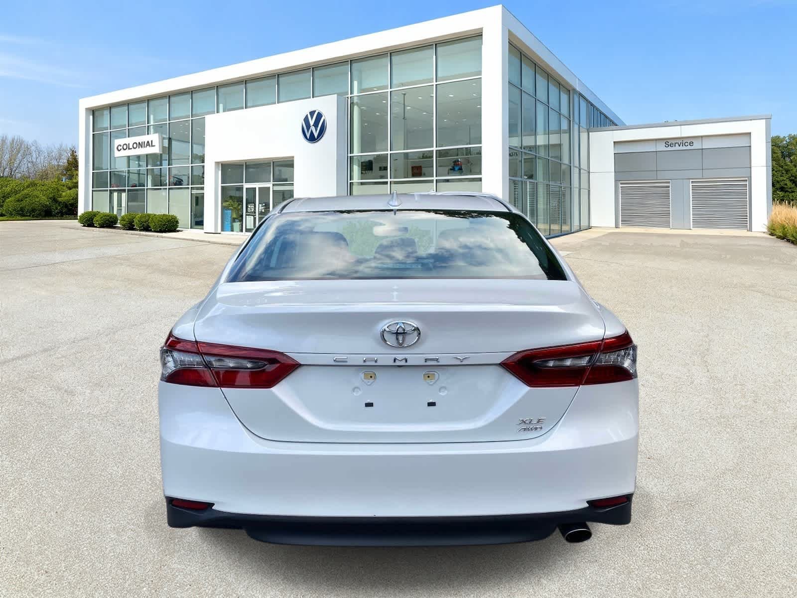 Used 2024 Toyota Camry XLE w/ Cold Weather Package AWD/4WD image 4