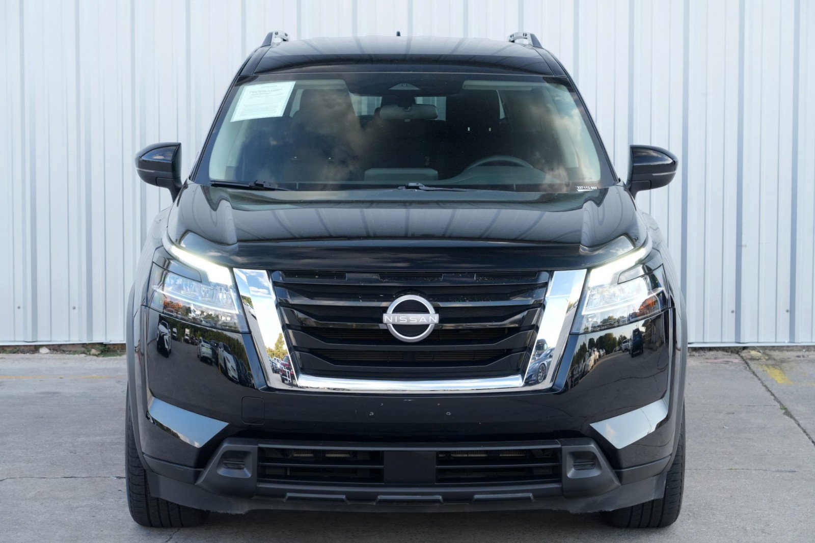 Used 2022 Nissan Pathfinder SV image 43