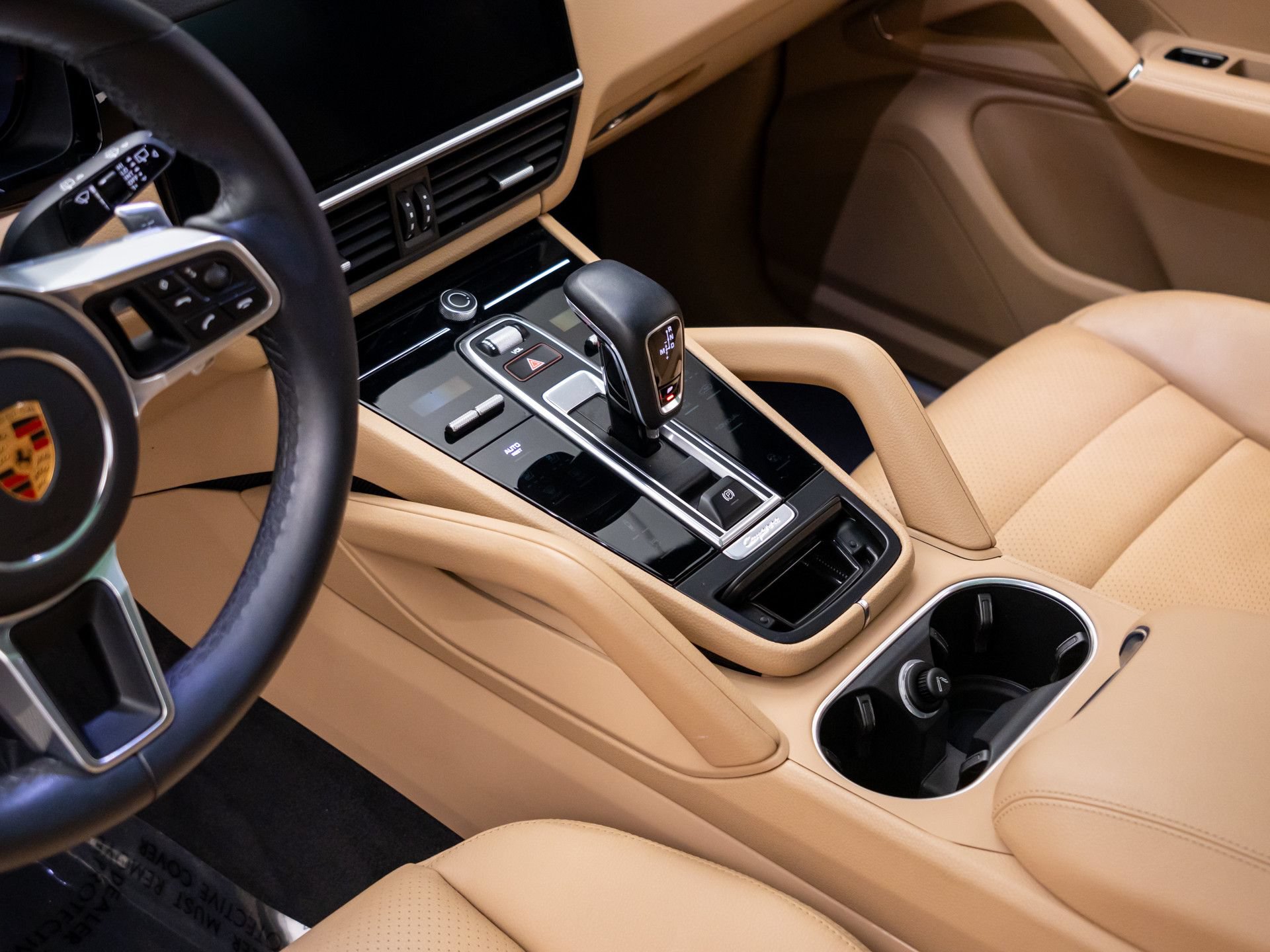 Used 2020 Porsche Cayenne AWD/4WD image 13