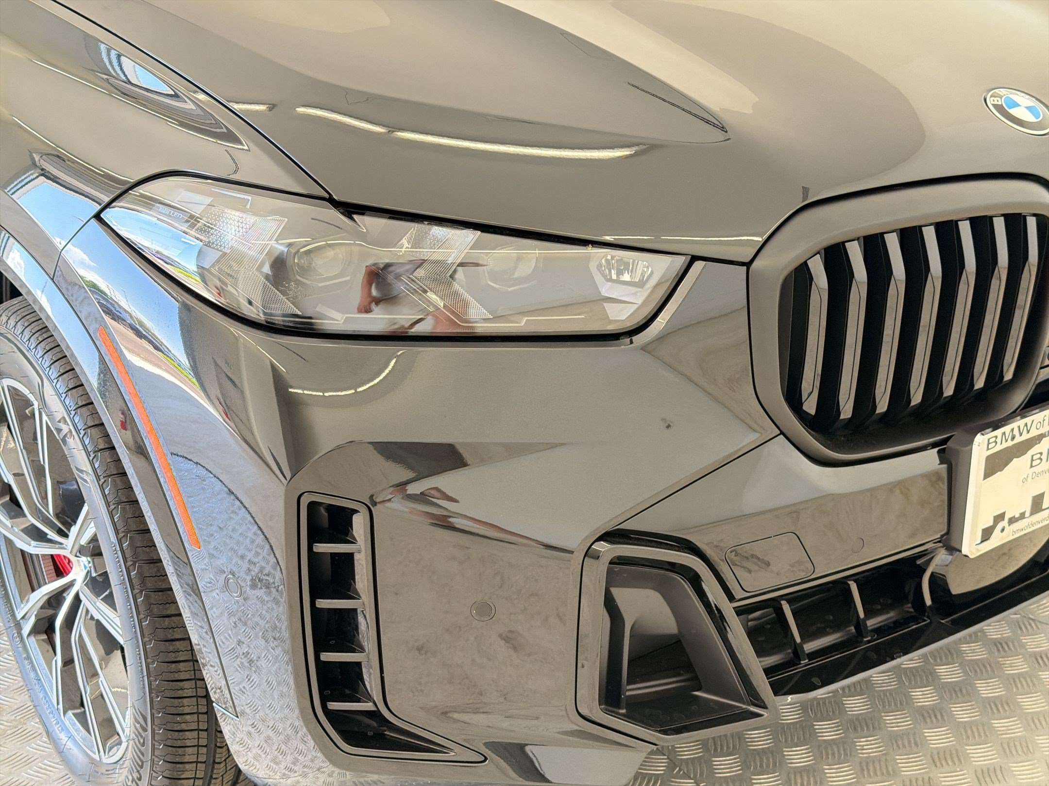 New 2026 BMW X5 xDrive40i w/ M Sport Package AWD/4WD image 11