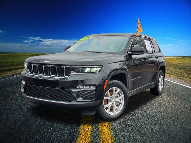 Certified 2023 Jeep Grand Cherokee Limited image 35