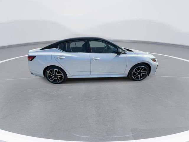 Certified 2024 Nissan Sentra SR w/ SR Premium Package image 9