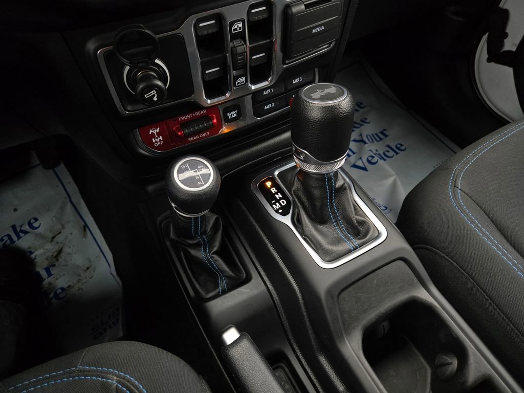 Used 2023 Jeep Wrangler Unlimited Rubicon 4xe image 27