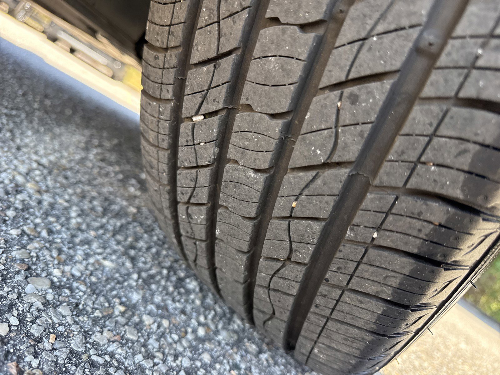 Used 2020 Hyundai Santa Fe SEL image 9