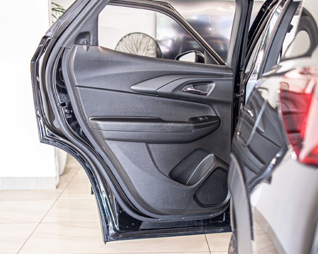 Used 2022 Chevrolet TrailBlazer LT FWD image 33