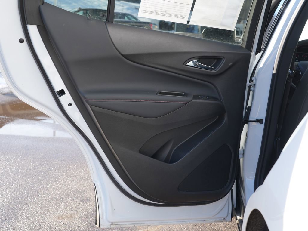 Certified 2024 Chevrolet Equinox RS image 19