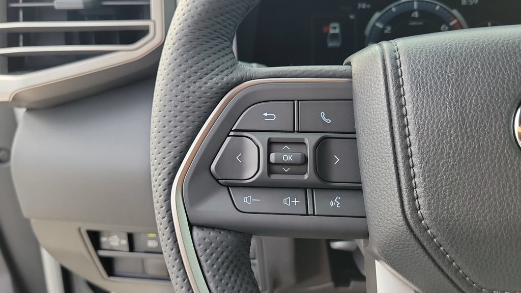 New 2026 Toyota Tundra Limited AWD/4WD image 20